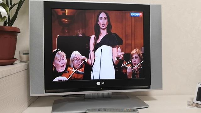 Телевизор LG RZ-20LZ50 смотреть онлайн