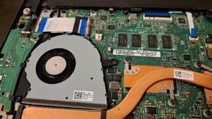 Разборка Asus ZenBook UX530UX замена аккумулятора