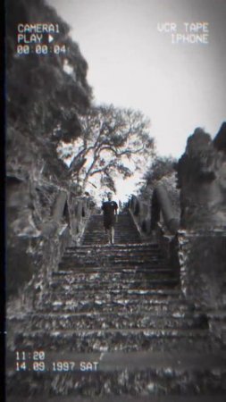 Криповое видео с самого страшного места на Бали  #заброшенноеместо #ghost #horror #скрытые #топ