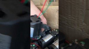 Насос для опрыскивателя 2203. Как поменять направление ?