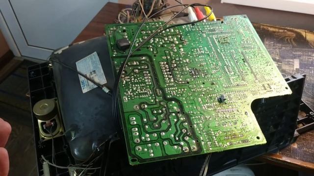 Немой кинескопный телевизор. Учим говорить. смотреть онлайн