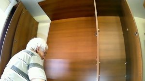 Сборка шкафа на пять (две - зеркальные) дверей.