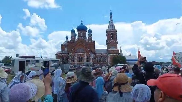 Крестный ход в Коробейниково 1-7 июля 2024 г. (Группа из Бе смотреть онлайн