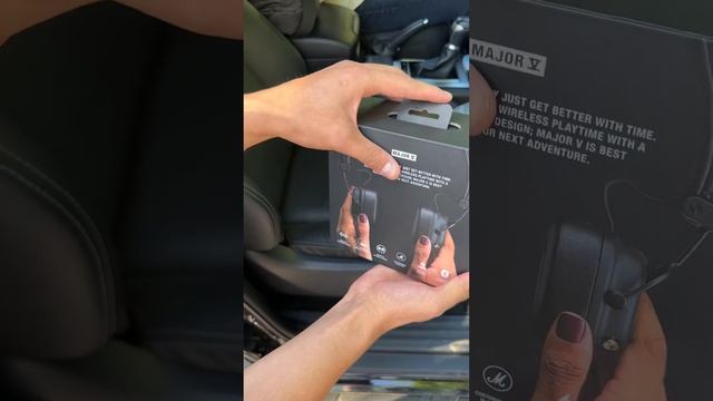 Распаковка Marshall Major 5 V unpacking смотреть онлайн