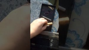 Моя вязальная машина "Нева-5". часть 2. Учусь вязать на машине)