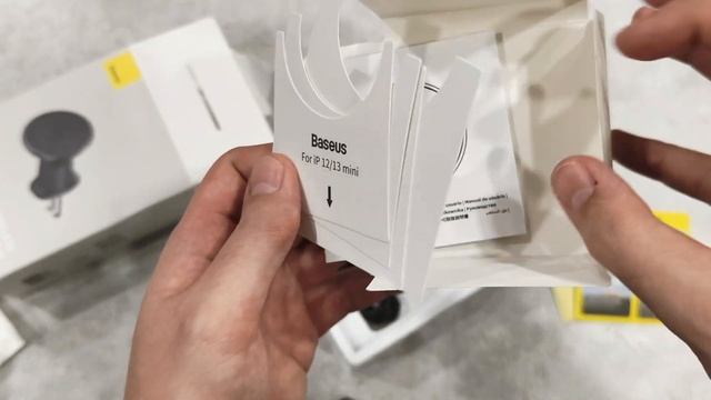 Обзор беспроводной зарядки BASEUS CW01