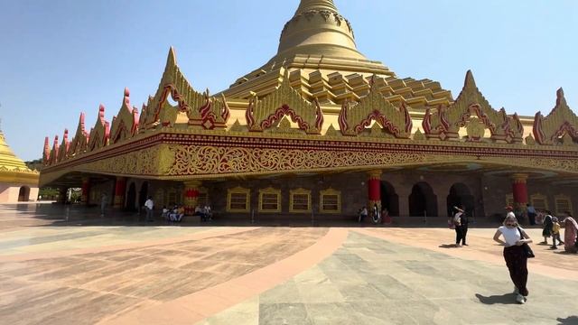 Индия, 2 день. Денис попал в неприятную ситуацию... смотреть онлайн