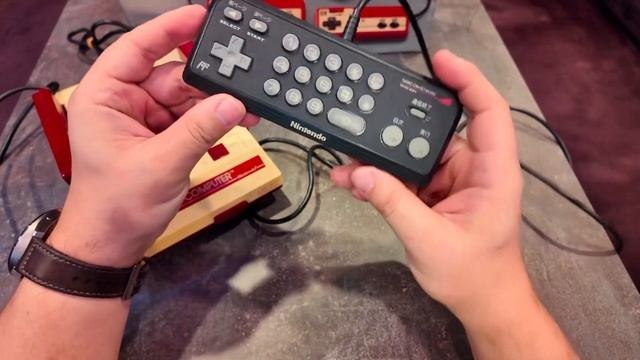 РЕДКИЙ ДЖОЙСТИК Famicom! смотреть онлайн