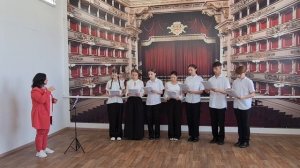 Хоровой ансамбль старших классов ДШИ ст.Новопластуновской руководитель Хайруллина О.С
1000164575.mp4