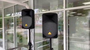 Звучание акустической системы Behringer B112D