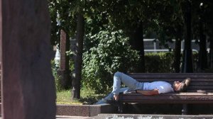 Врач предупредил об опасных последствиях солнечного удара