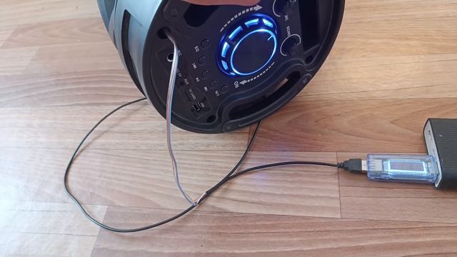 Ремонт колонки ZQS-6201 не идёт зарядка смотреть онлайн