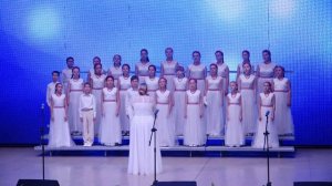 Средний хор ансамбля песни и танца "Весна". Шла утица. Плясовая песня Кировской области. КТК