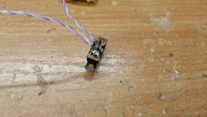 Делаем из батарейки аккумулятор Крона