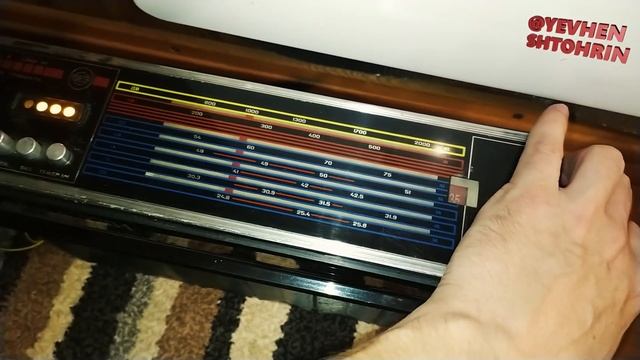 Spidola 230-1 вирішив поганяти павуків ...