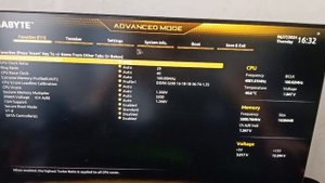 Материнка gigabyte заходит в биос при включении пк /The gigabyte