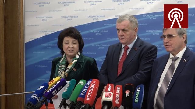 СНЕСЛИ "КРАСНОЕ РАДИО" ПОСЛЕ ЭТОГО РОЛИКА. ОТДАЙТЕ ДЕН? смотреть онлайн