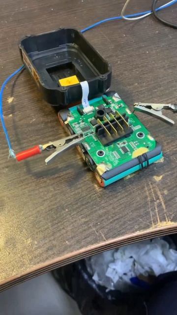 Не работает Зарядное устройство Dalin IFC-HT22 | Ремонт платы и АКБ в СПб смотреть онлайн