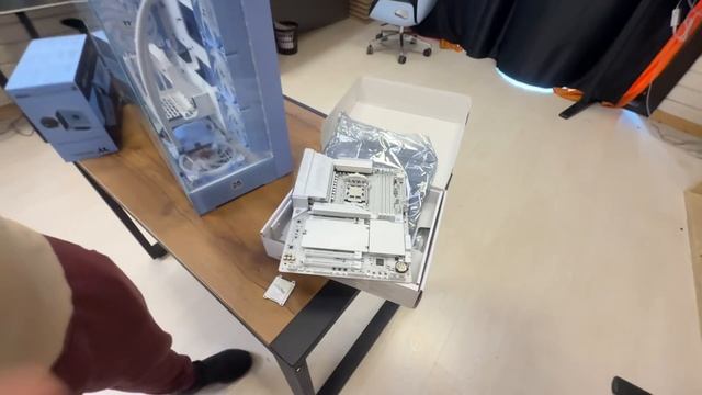 Наконец-то собрал себе ПК! 🔥#happypc смотреть онлайн