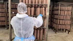 Технологический процесс производства колбасных изде?