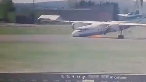 У самолета Ан-24 при посадке в иркутском Киренске сложилась передняя стойка шасси