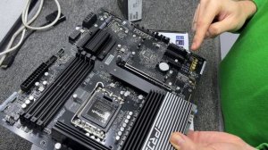 Обзор Asrock Z890 для сборки рабочей станции на Core Ultra #powerup_u
