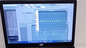 Как подключить ситизатор к FL STUDIO ? как разделить клави?