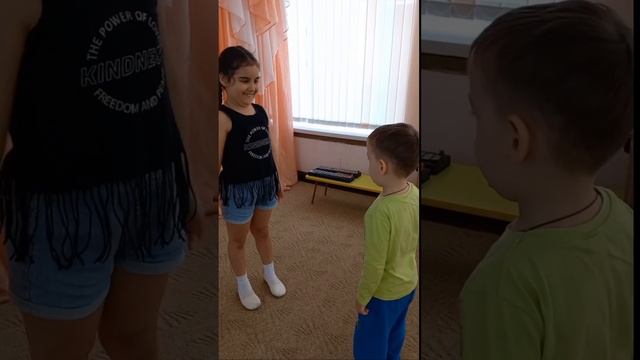 Тг канал Праздники в детском саду https://t.me/detmuzic/623 смотреть онлайн