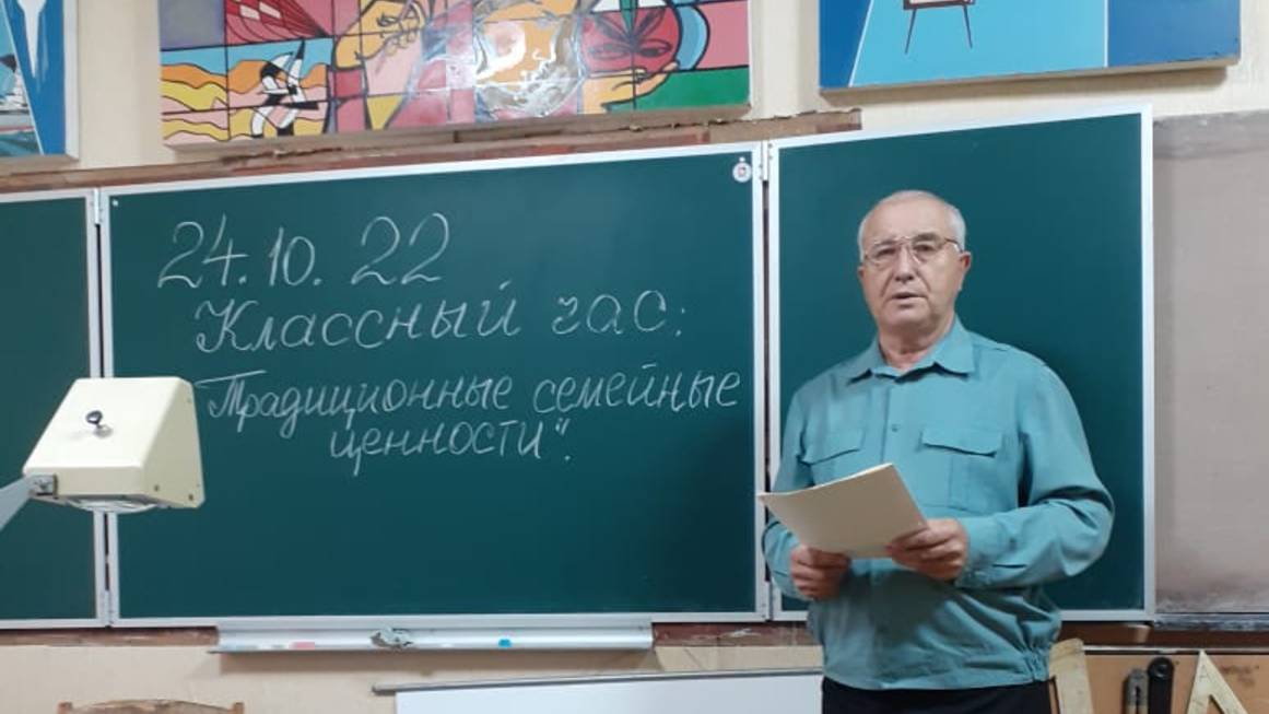 Последний школьный звонок в Кантемировском лицее 24.05.2025 смотреть онлайн