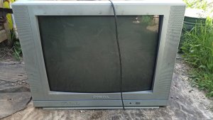 Сколько можно заработать на телевизоре Сокол 63TЦ8739S если разобрать и сдать его в металлолом.