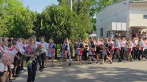 Севастополь. Последний звонок в школе N22 им. Острякова.