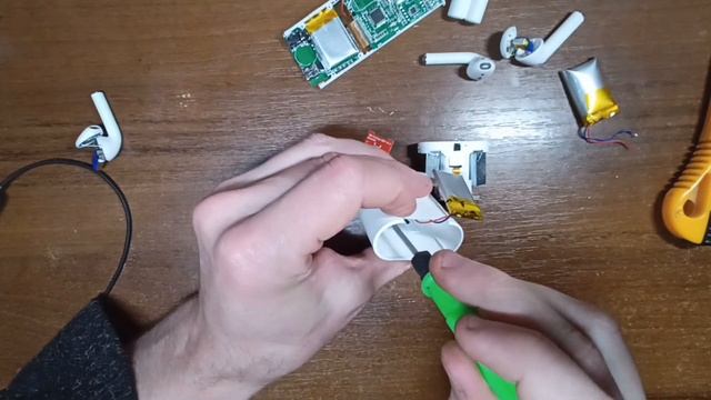 Як дешево відремонтувати навушники? Яка альтернатива смотреть онлайн