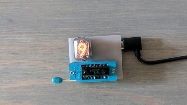 Прибор для проверки микросхем К155ИД1 КМ155ИД1 смотреть онлайн