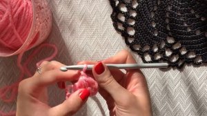 Основы вязания крючком. Столбики с накидом с  одной вершиной.