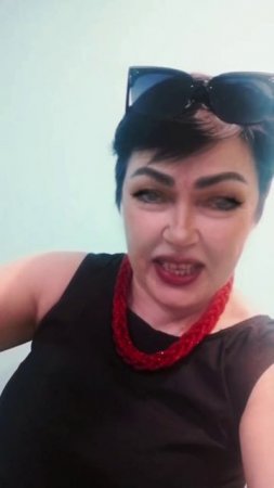 Всё сама 👸, всю жизнь делаю сама, а теперь и ремонт закончила — фотки на стену и лайки в Рутубе!🌅