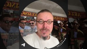 Сом как обычно с бодуна Симонов