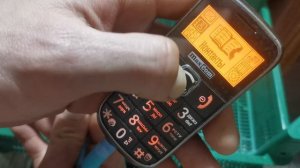 MaxCom MM450Bb идеальный кнопочный телефон для пенсионера!!!