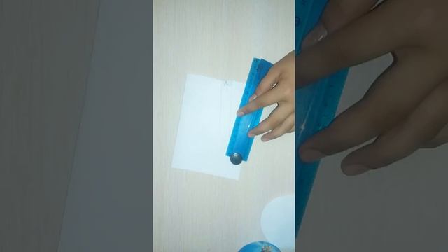 Делаю самодельный шарик Лол из бумаги смотреть онлайн