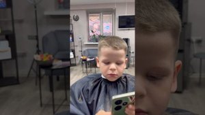 Работа с вихром на короткой челке #вихор  #мужскаястри?