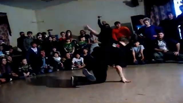 B BOY TheOne УЖи - ДКач