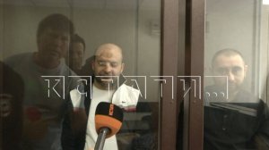 Цыгане,направившие из мести автомобиль на толпу людей, всей многочисленной семьей отрицают свою вину