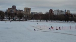 Горка в парке Акведук