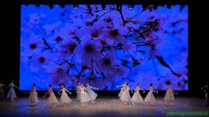 Балетная студия "Грация" - Вальс цветов из балета "Щелкунчик" (П. Чайковский)