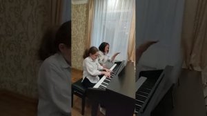 5 Tanten-Boogie («Буги пяти тёть») E.Haas, R.Salzbrunn, M. Schneider, К Strebl, V. W