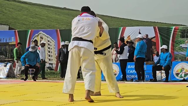 Шакармамад ва Дима аз Русия 9-уми май 2025 смотреть онлайн