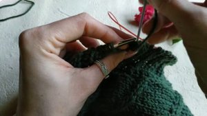 Закрытие иглой резинки 2*2 Итальянский способ