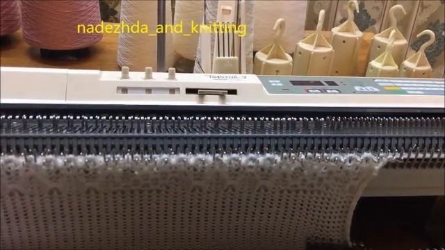 Вяжем прессовый узор на машине Бразер 940 смотреть онлайн