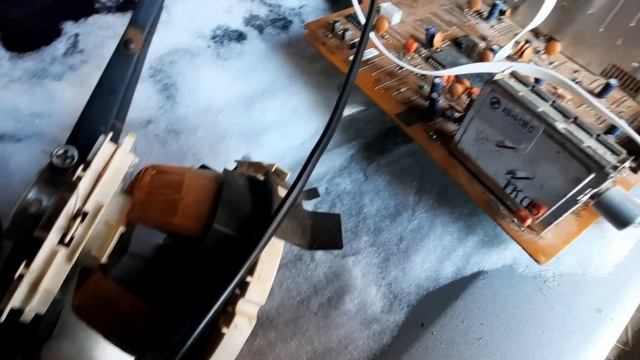 122. Телевизор Rubin 37m10-2. TV Rubin 37m10-2. смотреть онлайн