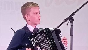 М.И.Глинка "Жаворонок" исп. Гаркун Ярослав 2кл. баян