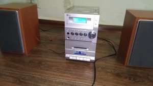 Музыкальный центр Hi-Fi LG LX-M145X  3-х полосные динамики раб?